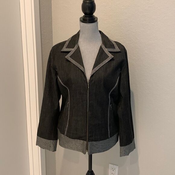 Chico’s Black Denim Jacket - Picture 1 of 12